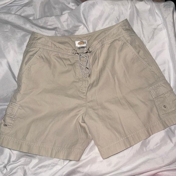 Talbots 100% cotton Tan Cargo Shorts - 14 - Picture 1 of 6